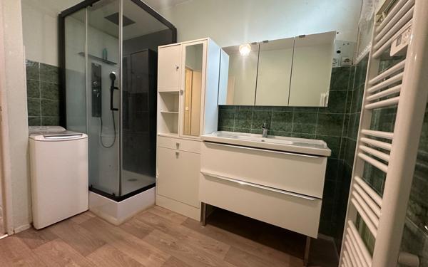 Appartement à vendre    3 pièces • 63,91 m2 Évry