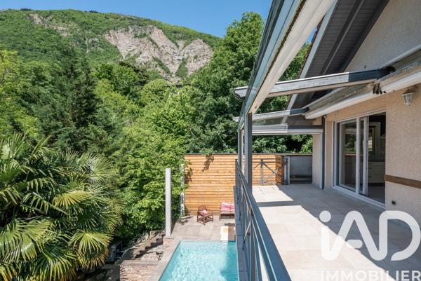 Maison à vendre 7 pièces 222 m² La Tronche