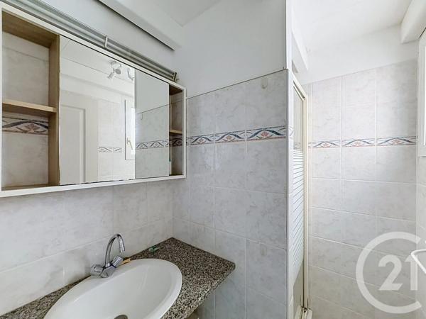 Appartement F2 à vendre  2 pièces - 28,92 m 2   PORTICCIO  - 201