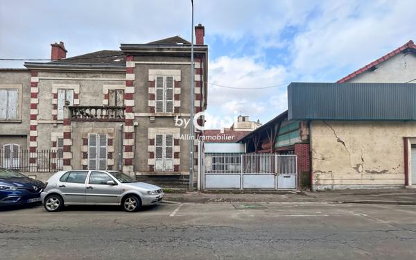 Maison à vendre    6 pièces •  Montluçon