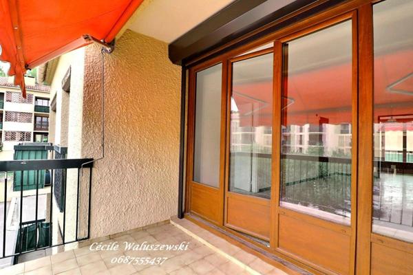 Appartement  4 pièce 78 m2 - deux terrasses - parking et cave