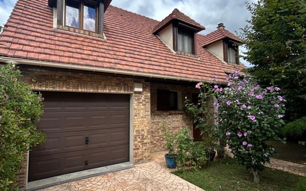 Maison à vendre    5 pièces •  Villemomble