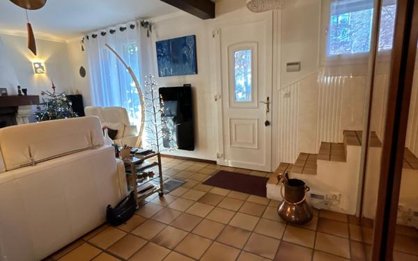 Maison à vendre    5 pièces •  Villemomble