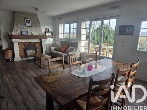 Maison à vendre 7 pièces 148 m² Saint-Aubin-lès-Elbeuf