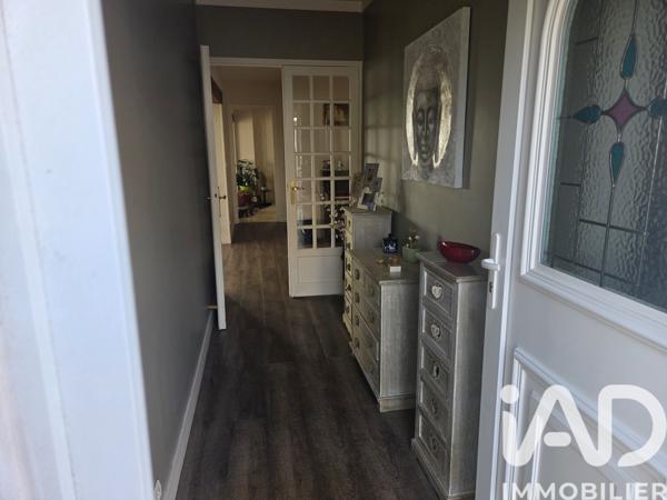 Maison à vendre 7 pièces 148 m² Saint-Aubin-lès-Elbeuf