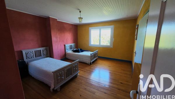 Maison à vendre 5 pièces 210 m² Gazaupouy