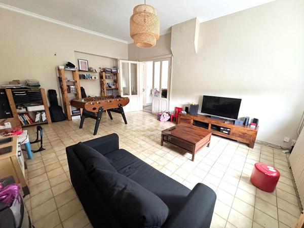 PONT A VENDIN VASTE MAISON AVEC HANGAR ET BEAU GARAGE