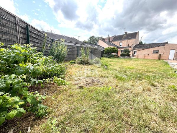 PONT A VENDIN VASTE MAISON AVEC HANGAR ET BEAU GARAGE