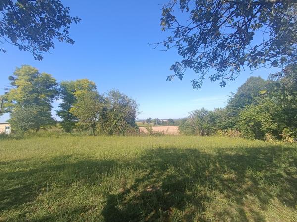 Maison à rénover gros oeuvres en très bon état