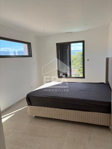 Villa Mormoiron 4 pièce(s) 131 m2