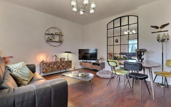 Immeuble à vendre    2 pièces •  Forbach