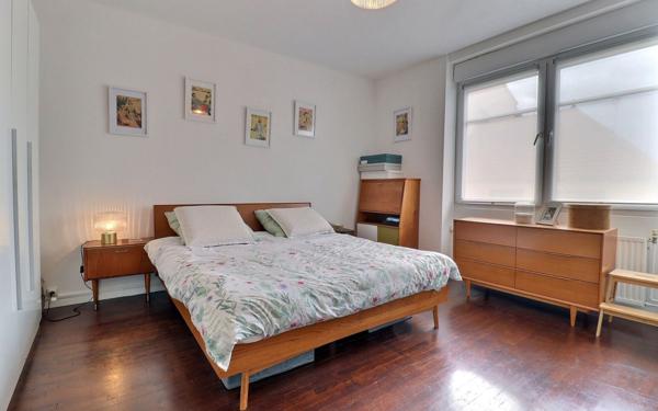 Immeuble à vendre    2 pièces •  Forbach