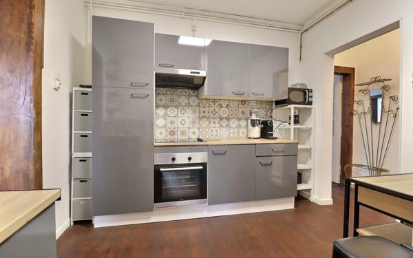 Immeuble à vendre    2 pièces •  Forbach