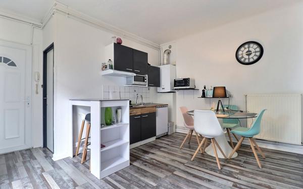 Immeuble à vendre    2 pièces •  Forbach