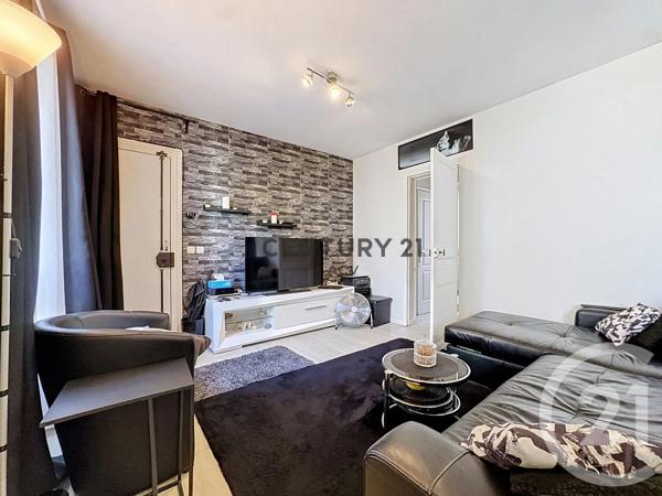 Appartement à vendre  2 pièces - 45,05 m 2   CHOISY LE ROI  - 94