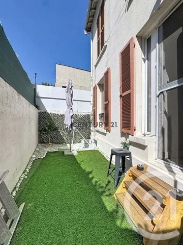 Appartement à vendre  2 pièces - 45,05 m 2   CHOISY LE ROI  - 94