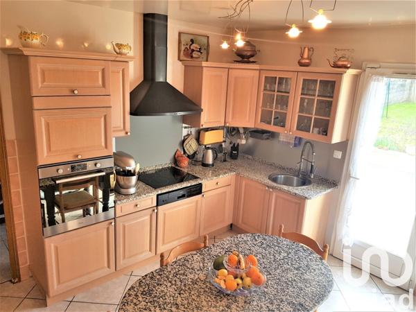 House for sale 7 rooms 190 m² Montévrain