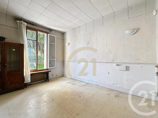 Maison à vendre  6 pièces - 90 m 2   VILLEJUIF  - 94