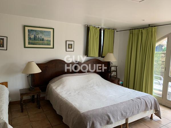 Charmant Appartement Meublé de Plain-Pied avec Terrasse