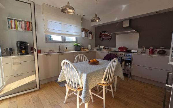 Maison à vendre    6 pièces • 244 m2 Perpignan