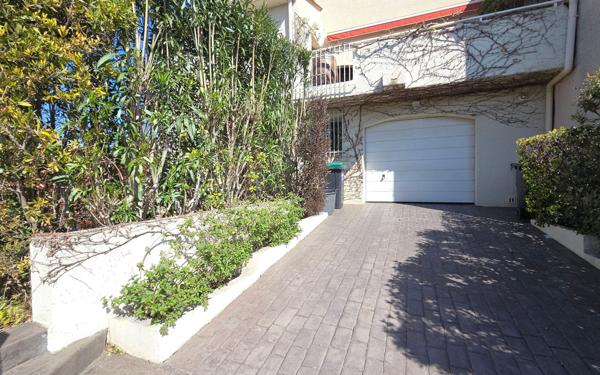 Maison à vendre    6 pièces • 244 m2 Perpignan