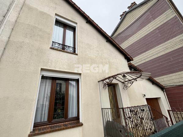 Corbeil-Essonnes (91100) Maison 3 chambres avec sous-sol total et garage