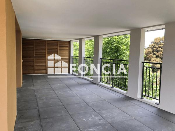 Location Appartement 4 pièces 93.98 m² - 114 AVENUE DES POILUS BAT A Marseille 13013