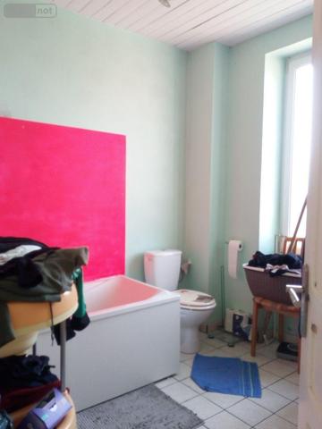 Maison à vendre à Villaines-la-Juhel en Mayenne (53700), ref : 1202