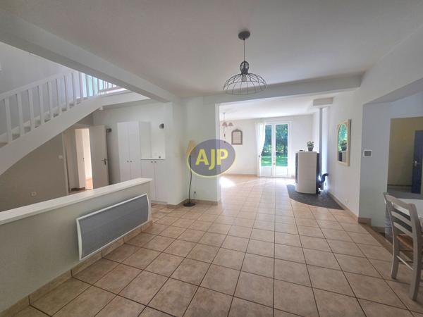 Vente maison Guemene Penfao : 358 800 € - AJP By Marie