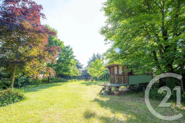 Maison à vendre  7 pièces - 210 m 2   ST MAUR DES FOSSES  - 94