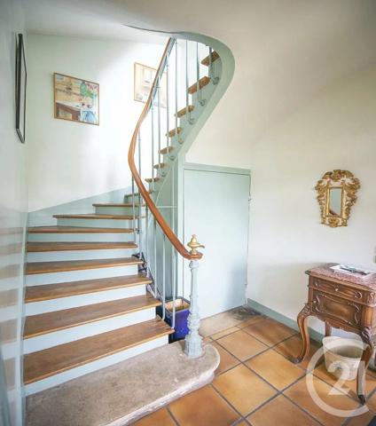 Maison à vendre  7 pièces - 210 m 2   ST MAUR DES FOSSES  - 94