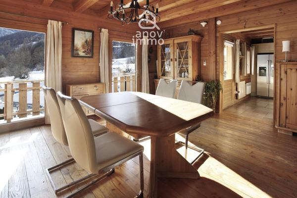 Chalet 9 pièce(s) 6 chambre(s) 271.8 m²