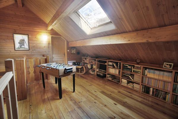 Chalet 9 pièce(s) 6 chambre(s) 271.8 m²