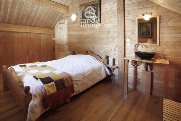 Chalet 9 pièce(s) 6 chambre(s) 271.8 m²
