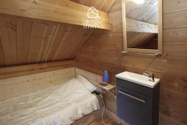 Chalet 9 pièce(s) 6 chambre(s) 271.8 m²