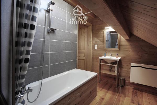 Chalet 9 pièce(s) 6 chambre(s) 271.8 m²