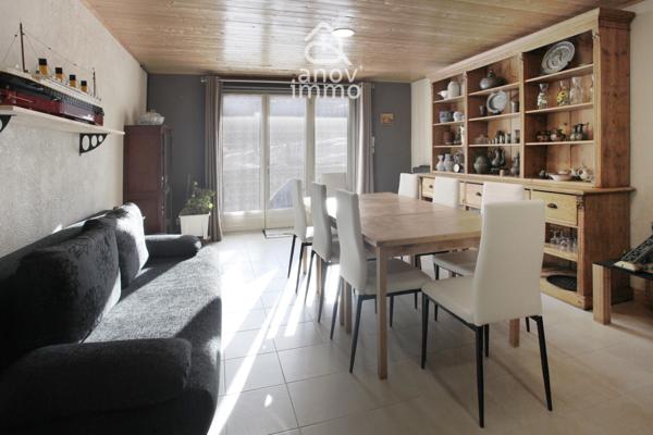 Chalet 9 pièce(s) 6 chambre(s) 271.8 m²