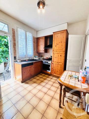 Maison à vendre  6 pièces - 100 m 2   NOISY LE SEC  - 93