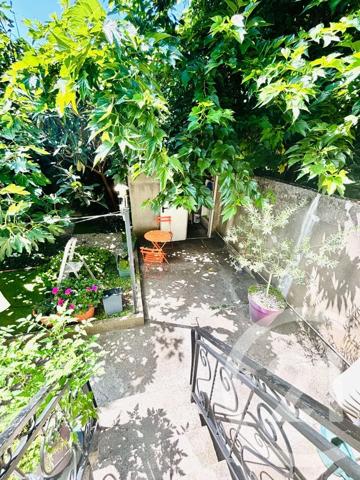Maison à vendre  6 pièces - 100 m 2   NOISY LE SEC  - 93