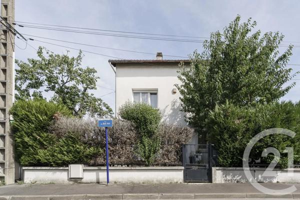 Maison à vendre  6 pièces - 142 m 2   DRANCY  - 93