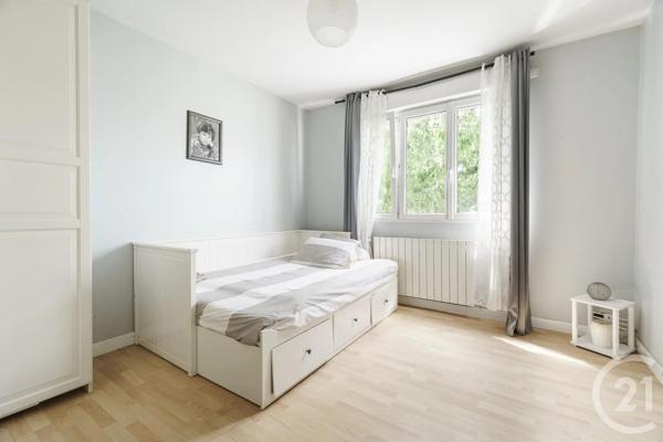 Maison à vendre  6 pièces - 142 m 2   DRANCY  - 93