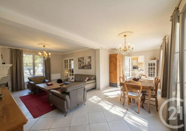 Maison à vendre  7 pièces - 185,45 m 2   PRESLES  - 95