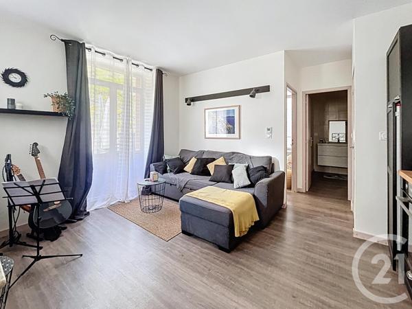 Maison à vendre  6 pièces - 170 m2 CHATEL GUYON - 63