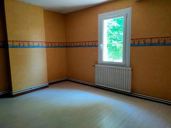Maison Saint Loubes 9 pièce(s) 140 m2