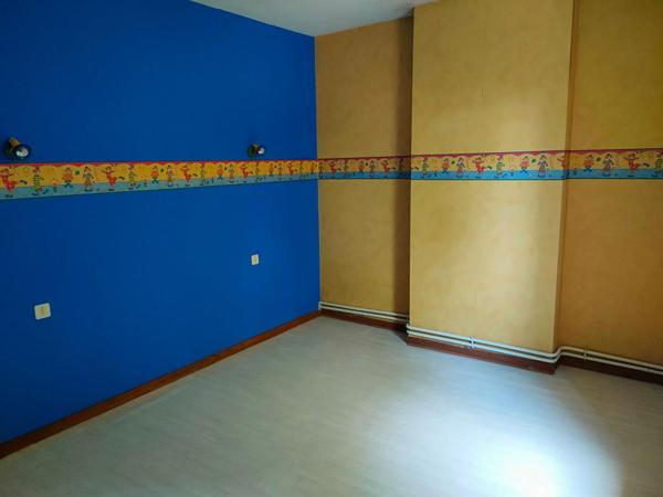 Maison Saint Loubes 9 pièce(s) 140 m2