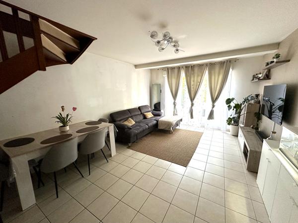 Appartement Lisses 4 pièce(s) 81.36 m2