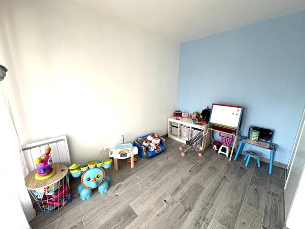 Appartement Lisses 4 pièce(s) 81.36 m2