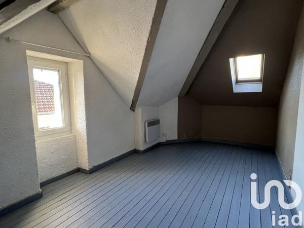 Maison 7 pièces de 142 m² à Aubenas (07200)