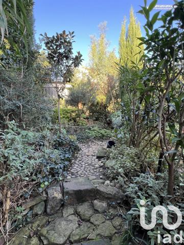 Maison 7 pièces de 142 m² à Aubenas (07200)