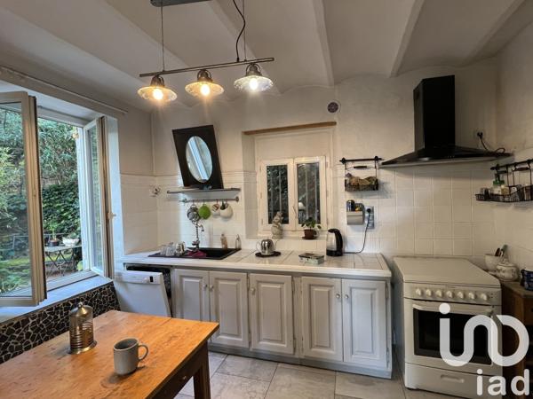 Maison 7 pièces de 142 m² à Aubenas (07200)